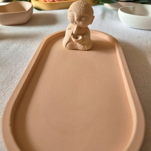 PACK ZEN | Bandeja Ovalada y Figura Buda en Yeso Cerámico Artesanal