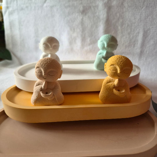 PACK ZEN | Bandeja Ovalada y Figura Buda en Yeso Cerámico Artesanal